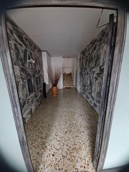Apollo Apartment Athens/Airport Szpáta Kültér fotó