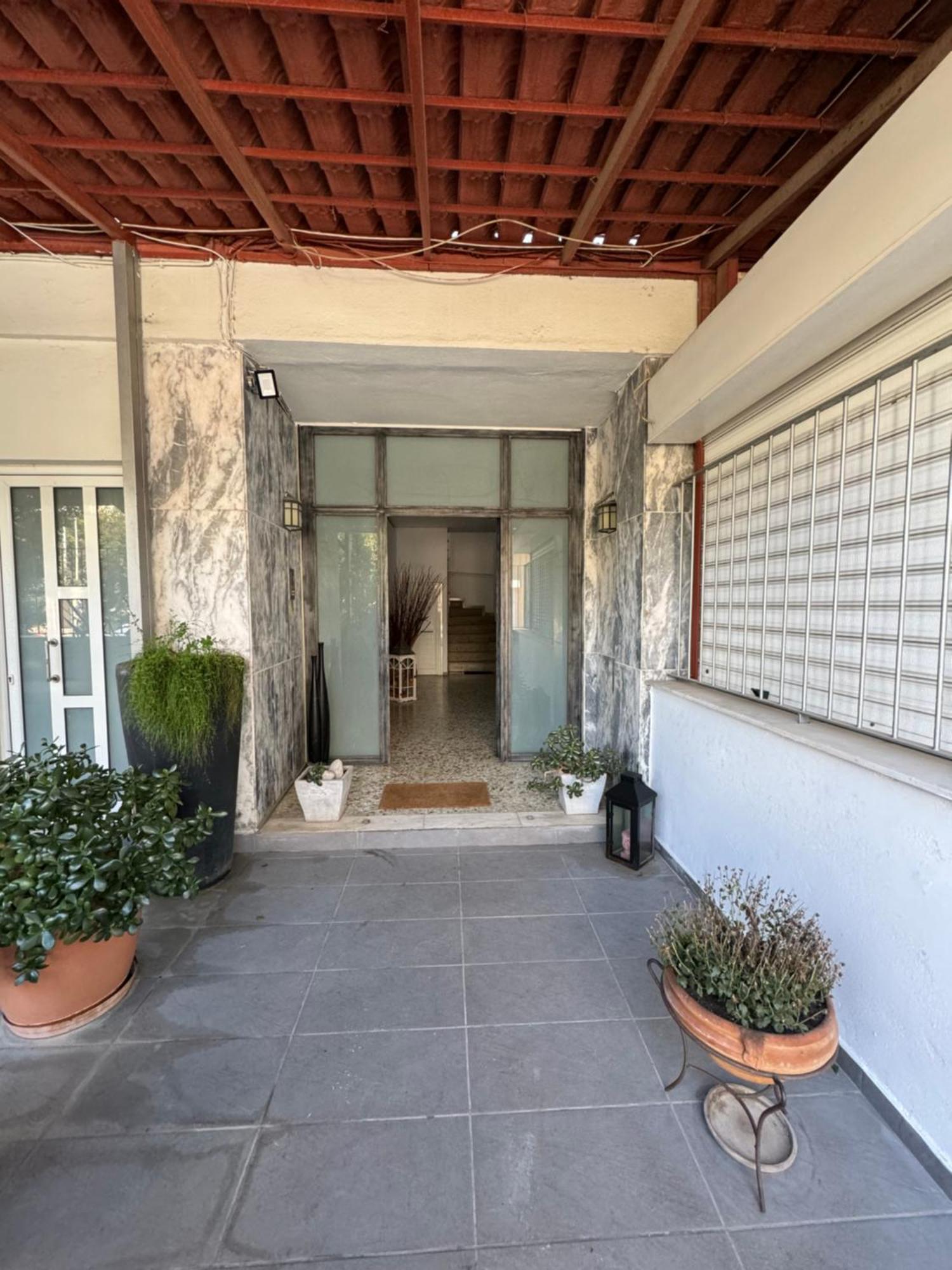 Apollo Apartment Athens/Airport Szpáta Kültér fotó